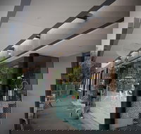 Oppen - Hotel QLD