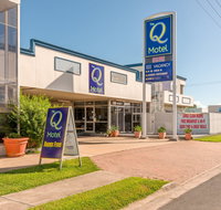 The Q Motel - Hotel QLD