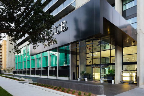 Avenue Hotel Canberra - Hotel QLD 8