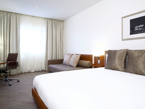 Novotel Canberra - Hotel QLD 0