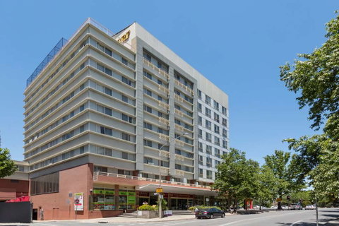 Nesuto Canberra Apartment Hotel - Hotel QLD 0