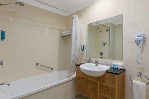 Nesuto Canberra Apartment Hotel - Hotel QLD 3