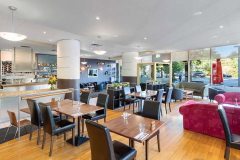 Nesuto Canberra Apartment Hotel - Hotel QLD 8