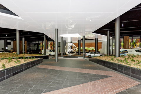 Astra Canberra Manhattan - Hotel QLD 3