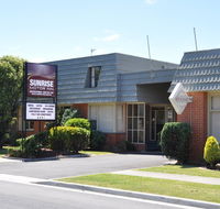 Sunrise Motor Inn - Hotel QLD