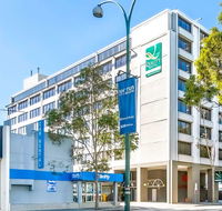 Quality Hotel Ambassador Perth - Hotel QLD