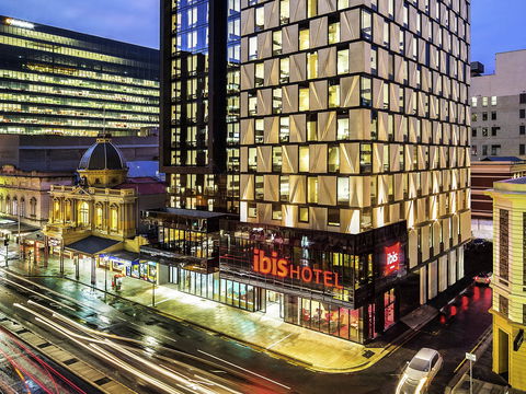 Ibis Adelaide - Hotel QLD 0