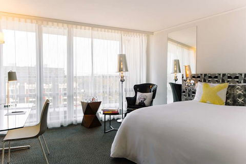 QT Canberra - Hotel QLD 3