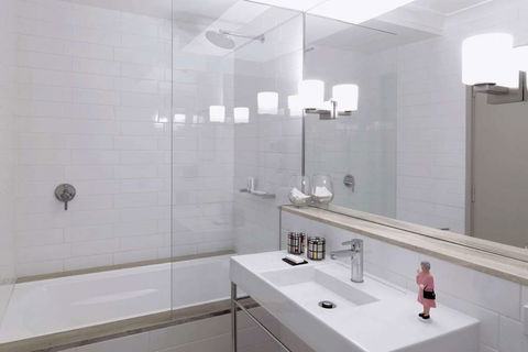 QT Canberra - Hotel QLD 17