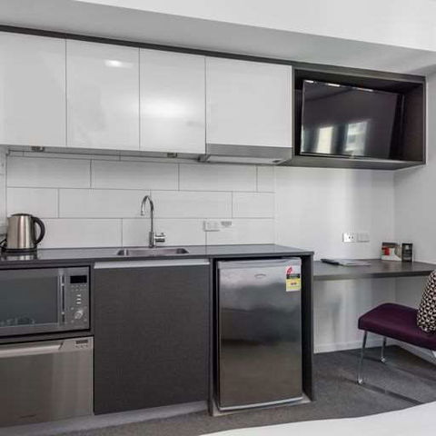 H On Mitchell Apartment Hotel - Hotel QLD 1