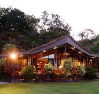 Trinity Beach Palace - Hotel QLD