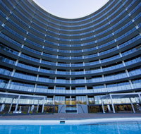Accommodate Canberra - Manhattan on the Park - Hotel QLD