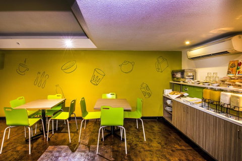 Ibis Budget Canberra - Hotel QLD 11