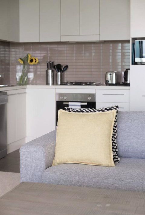 Port Adelaide Executive Waterfront Apartment - Hotel QLD 19
