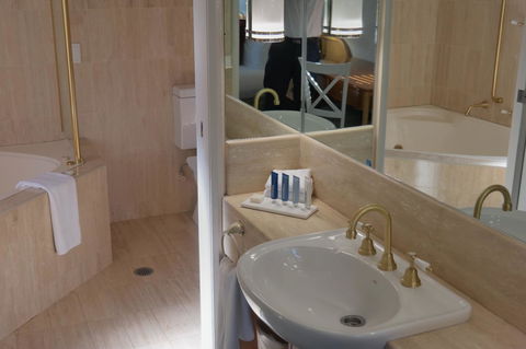 Pacific Bay Resort - Hotel QLD 1