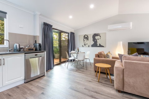 McLaren Vale Getaway - Hotel QLD 16