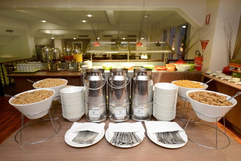 Grosvenor Hotel Adelaide - Hotel QLD 14