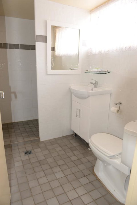 Ardeanal Motel - Hotel QLD 10