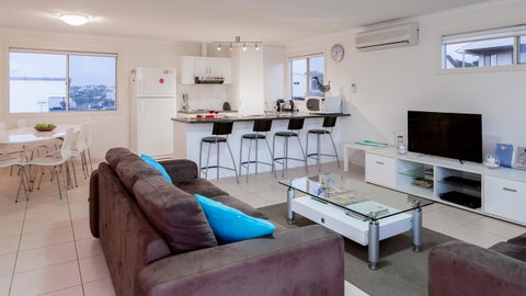 Rocks Beach House Victor Harbor - Hotel QLD 2