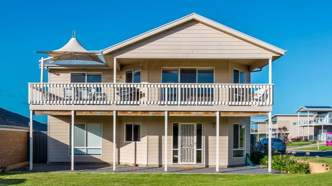 Rocks Beach House Victor Harbor - Hotel QLD 9
