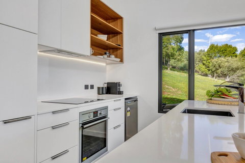 Shadow Creek McLaren Vale - Hotel QLD 10