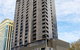 Modern CBD Apartment With Panoramic View - thumb 6