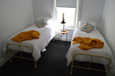 Two Cow Cottage Bed & Breakfast - Hotel QLD 22