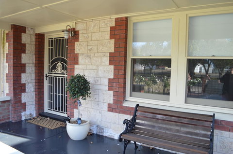 Two Cow Cottage Bed & Breakfast - Hotel QLD 28