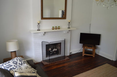 Two Cow Cottage Bed & Breakfast - Hotel QLD 11