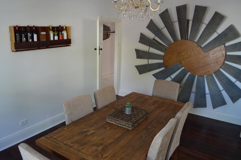 Two Cow Cottage Bed & Breakfast - Hotel QLD 25