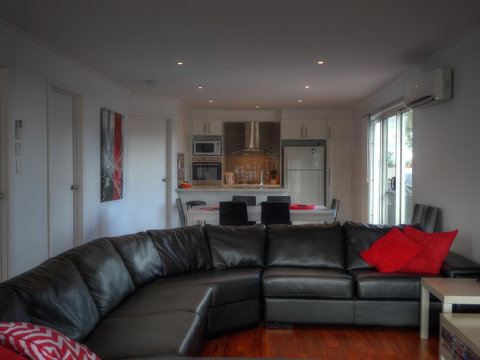 Home On Torrens - Hotel QLD 28
