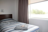 Book Scone Accommodation Vacations Hotel QLD Hotel QLD