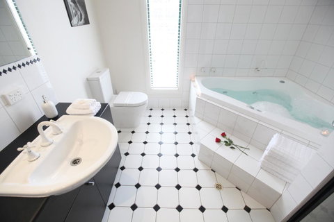 Wine And Roses Bed And Breakfast - Hotel QLD 11