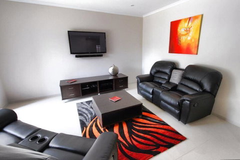 Casavino Luxury Villa - Hotel QLD 24