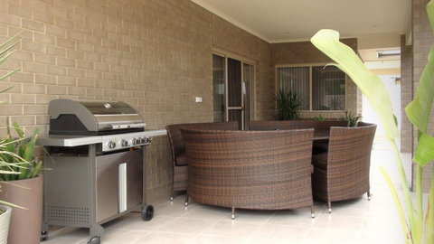 Casavino Luxury Villa - Hotel QLD 12