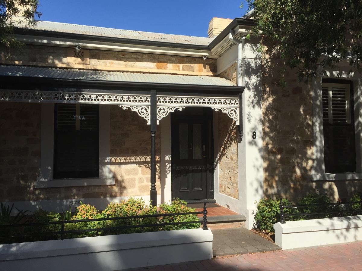 Hackney SA Hotel QLD