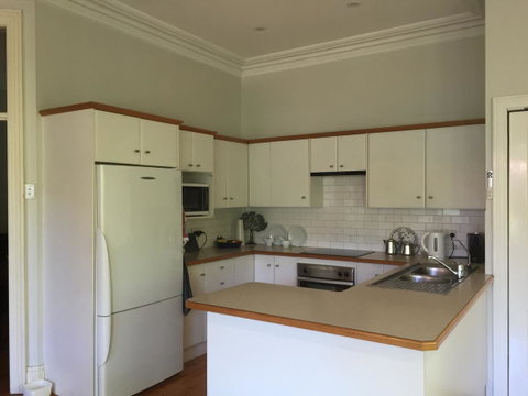 8 Osborne - Hotel QLD 15