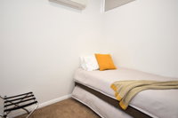 Book Loxton Accommodation Vacations Hotel QLD Hotel QLD