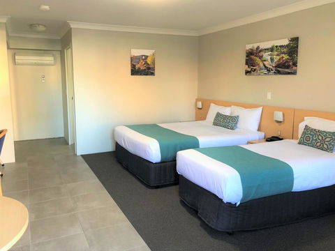 Bathurst Motor Inn - Hotel QLD 19