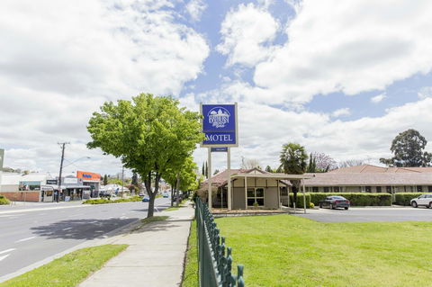Bathurst Motor Inn - Hotel QLD 22
