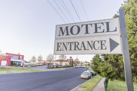 Bathurst Motor Inn - Hotel QLD 35