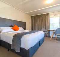 Mick O'Sheas - Hotel QLD