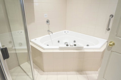 Serafino McLaren Vale - Hotel QLD 7