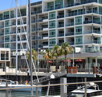Breakwater Apartment - Hotel QLD