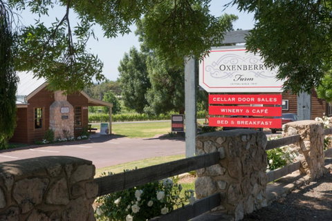 OXENBERRY FARM - Hotel QLD 0