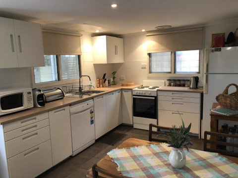 Goolwa Marinerâ€™s Cottage - Free Wifi And Pet Friendly - Centrally Located In Historic Region - Hotel QLD 8