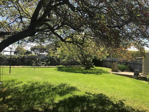 Baywater - Hotel QLD 4