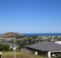 38 Wright Tce Encounter Bay - Hotel QLD