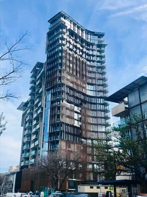 ONE Adelaide CBD - Hotel QLD 0