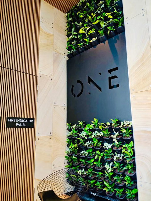 ONE Adelaide CBD - Hotel QLD 5